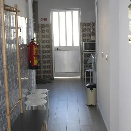 Moradia Bispo 알리우바로타
