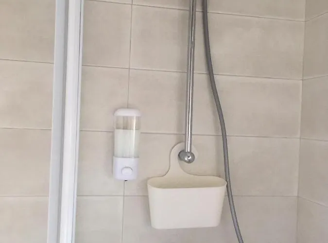 Nyaraló Moradia Bispo *