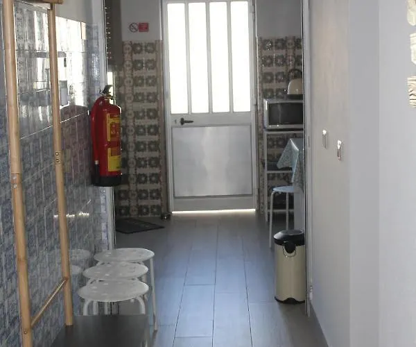 Moradia Bispo 알리우바로타