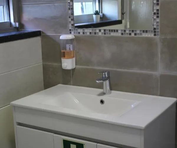 Moradia Bispo 펜션 알리우바로타